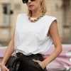 2020 Prosta konstrukcja podkładka na ramię Kobiety Topy T-shirt Bawełniane Solid Comfort Summer Female Loose White Black O-Neck Tshirt Casual X0628