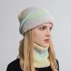 Bonnet à tricoter en laine dégradée Chapeaux de cyclisme Masques écharpe Bonnet tricoté en deux parties avec protection d'oreille chaude hiver épaissie Bonnets anti-froid RRA