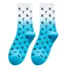 List Mans Sox Jacquard Męskie Skarpety Osobowate Dye Tie Chłonąć Soc Dorosły Sox Ruch Klasyczne Wygodne Kaletyny