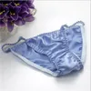 Mulheres sólidas Solid Pure Glossy Silk Panties Mid cintura