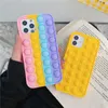 Reliver Stress Cover Pop Fidget Brinquedos Case Push Bubble para iPhone7 XS XR 11 12Pro SE Mini Antistress Sensory Game Cover Adulto Crianças