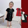 Sommer Kinder Mädchen Kleider Kurzarm Baby Mädchen Kleid Biene gestreifte Bogen runde Nacken Kinder Kleidung hochqualität