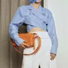 女性の襟の長袖カジュアルショートブラウス女性ファッション服春スタイル210524のためのクロスレースアップシャツ