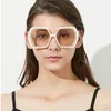 وصل النساء النظارات الشمسية الربيع الصيف الأزياء المتضخم الفاخرة الزجاج feminio الرجعية متعدد الألوان