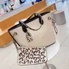 2 borse da donna designer borse per la spesa in pelle in pelle stampe per leopardo borsetta borsetta classica fornitore di borsa a spalla di fiori vecchio concen2368