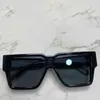 OCCHIALI DA SOLE CLASH MASK da uomo Z1593W Montatura in acetato nero motivo V sul davanti Protezione UV400 occhiali da uomo di marca di lusso 1593 TAGLIA