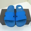 고품질 Mens Womens 슬리퍼 여름 고무 샌들 디자이너 비치 슬라이드 패션 Scuffs T 실내 신발 슬리퍼 샌들 크기 36-45