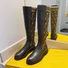 FF Zucca Sticked Sockstyle Flats Tall Boots Rockoko Logojacquard Stretch Tyg och Black Leather Knee High Boot for Women Luxu2289222