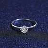 PAGMAG 0.5CT 5.6MM EF Round 18K Белое позолоченное позолоченное 925 серебряное кольцо для женщин Diamond Wedding Band годовщина подарок 220216