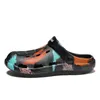 Sandały Nowe Mężczyźni Ogród Ourdoor Eva Crokkes Fashion Beach Casual Light Pantofle Flip Flops Buty Non-Slide 220302