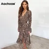 Aachoae Abiti lunghi Donna Zebra Print Beach Bohemian Maxi Dress Casual Manica lunga Scollo a V Ruffles Party Dress Abiti 210325