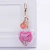 Mode hjärta sequins glitter rose keychain hängande transparent plast evig blomma nyckel kedja kvinnor bil handväska nyckelring