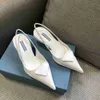scarpe eleganti trasparenti da donna sexy Scarpa da lavoro con tacco in edizione limitata Comfort perline Fibbia Nastri Rivetti con scatola di alta qualità