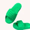 2021 Women Sponges Rubber Sole Slippers FashionThick Bottom Grass Green RESORT SPONGE Sandals Designer Ladies Towel Cloth Slides size 35-41