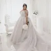 2021 Plus Size Gelinlik Uzun Kollu Dantel Aplike Mücevher Boyun Custom Made Sweep Train Castle Gelin Kıyafeti vestido de novia