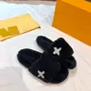 Women's flat bottomed plush slippers for outer wear designer's fashion versatile style free box bag size 35-41