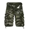 Pantaloncini cargo da uomo Pantaloni corti larghi casuali Camouflage Stile estivo militare Lunghezza al ginocchio Plus Size 10 Colori Pantaloncini Uomo 210322