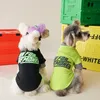 犬のアパレルファッションの屋外のペットTシャツのヒップホップの子犬スウェットシャツのシンプルなソリッドカラーパーソナリティ服