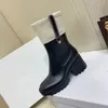 2021 женские ботинки Betty Boots PVC резиновые дизайнер женские сапоги сотовые платформы колено высокие дождевые сапоги черные водонепроницаемые дождевые туфли на открытом воздухе дождь