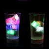 12 Adet Yenilik Parti Dekorasyon Buz Küpleri Gece Işık LED Işık Oyuncak Işık Bar Kupası Dekor Için Düğün Noel Malzemeleri