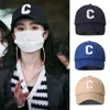 Stjärna samma stil koreansk version av c bokstav mjuk topp baseball hatt kvinnlig mode gata skytte toppade cap sun hatt manlig unisex 2118991744