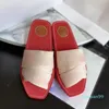 2021 Womens Chinelos Woody Muller Tênis Designer Canvas Cross Woven Sandálias Verão Outdoor Outdoor Open Toe Slipper Letter Stylist Shoe 2021