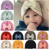 Cappello caldo a righe all'uncinetto per bambini, morbido e confortevole, berretto di lana lavorato a maglia, copricapo bowknot, accessori per capelli per bambini, regalo di festa