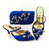Conjunto de sapatos e bolsas italianas Doershow 2021 feminino na cor azul da Itália com combinação de HGO1-12