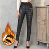 Hiver femmes vers le bas pantalon grande taille velours pantalon épaississement mince thermique femme chaud taille haute droite coton pantalon 211124