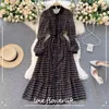 LoveFlowerLife Frühling Streetwear Rüschen Frauen Retro Print Kleid Koreanische Turndown-Kragen Langarm Taste A-linie Kleider 210521