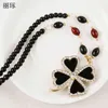 Koreansk mode Lucky Fourleaf Clover Pendant Long Necklace Female Inlaid Crystal Zircon med pärlstavsmycken5384748