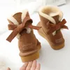 Venta caliente AUS diseño clásico L Bow U botas mujer botas de nieve bowknot mantener caliente Botas de felpa de piel de oveja de cuero genuino Transbordo gratuito U201