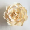 Décoration de fête 2021 Paper géant Rose Fleurs aritificielles pour l'événement de mariage Décorations décor 110pcs Mélange Ivory Baby Pink Light G