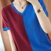 Vrouwelijke tweekleurige patchwork gebreide T-shirt Mercerized Katoen Zomer 2021 Dames Korte Mouw Pullover Lady Losse Cool V-hals Tops X0628