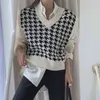 Vintage Houndstooth Stickad Sweater Vest Kvinnor Ärmlös V-Neck Tops Korean Fashion Ladies Pullover Höst 210513