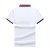 Luxurys Designers Menseurs Hommes Polos Sacs à main Design T-shirt Été Summer Respirant Lâche pour hommes Femmes Couple Hip Hop Streetwear Tops Mode 100% coton Sleeve Short # 303