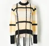 2021女性のセーターカジュアルニットコントラストカラー長袖秋ファッション高品質の女性セーターのプルオーバー女性のためのカーディガン