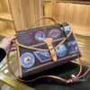Mais novo estilo Messenger Bag Distintivo Imprimir Bolsa Bolsa Ajustável Belt Bag Ombro Flor Flap Flap Crossbody Bags Bolsas De Lona