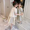 子供服心Tシャツ+短い子供たちのための女の子のための夏の10代のカジュアルスタイルのコスチューム210527