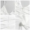 Robe en maille blanche pour femmes gratuites, sexy, col en V, sans manches, moulante, drapée, midi, célébrité, club, soirée, 210524