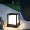 solar light posts en plein air