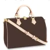 2023 Women Messenger Bag Classic Luxurys Designers Fashion Women Bag Bags Counter Lades Totes Handbags fore