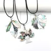 Naturel Belle Océan Mer Abalone Paua Shell Feuille Feuilles Conception Pendentif À La Main Femmes Délicat Élégant Blanc Coquillages Arbre De Vie Cordon En Cuir Pendentif Collier