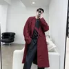 rood geruite trenchcoat