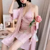 lingerie rose pour femme