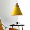 Lampes suspendues Combinaison minimaliste nordique Lustre en bois massif Abat-jour en aluminium multicolore Restaurant Bar Macarons Home Light