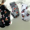 3 Farben Designer Buchstaben Drucken Karton Muster Dekorationen Lange Socken Winter Fal Mode Klassische Vintage Frauen Casual Sport Gestrickte Baumwolle St