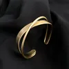 Bangle Vrouwen Sieraden Mode Metalen Manchet 2021 Ontwerp Gouden Plating Legering Matte Armband Voor Meisje Fijne Accessoires