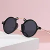 Gafas de sol 2021 Fashion Metal Steampunk Round Small Frame Pilot Women Vintage Marca de marca Gafas Sun Femenino Sexy Shade Men