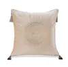Luxury Pillow Case Designer Cushion Cover Högkvalitativ Velvet Fabric Crystal Avatar Pendant Tassel Mönster 9 Färger tillgängliga 50 5257E